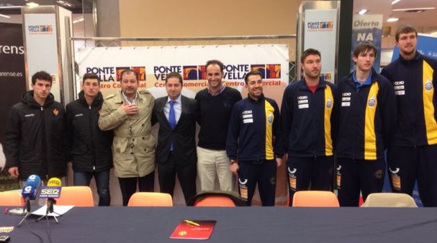 Renovación de convenio entre el Club Ourense Baloncesto y el C.D. Ourense