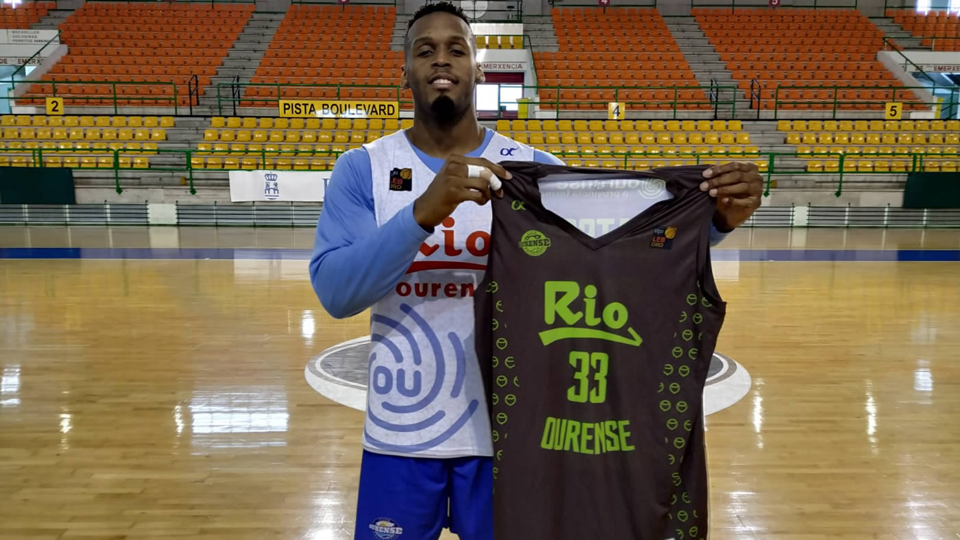 Subasta solidaria de la equipación de Earl Watson