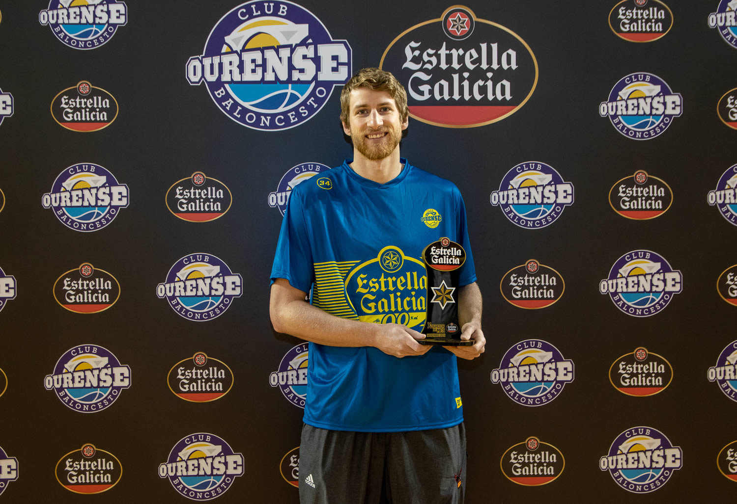 Connor Wood, Jugador Estrella Galicia del mes de noviembre