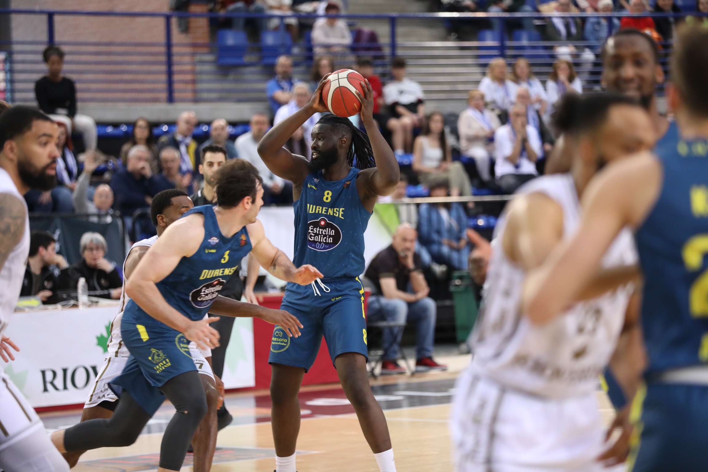 El Club Ourense Baloncesto se impone a Rioverde Clavijo y suma una victoria más.