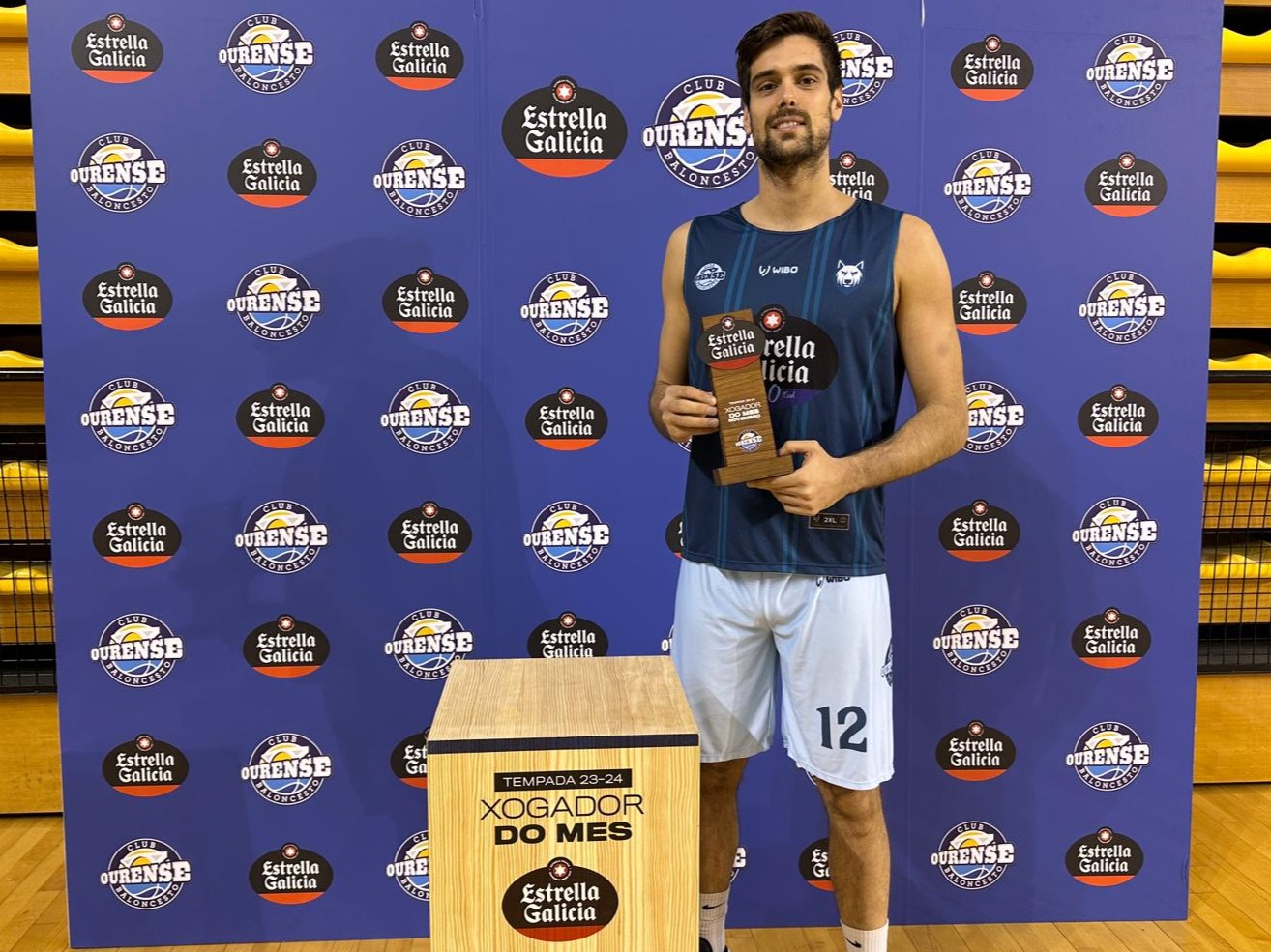 Samu Rodríguez xogador Estrella Galicia do mes de novembro